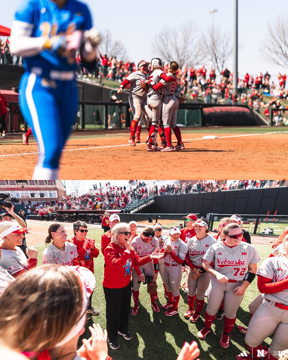 NCAA Softball tweet media