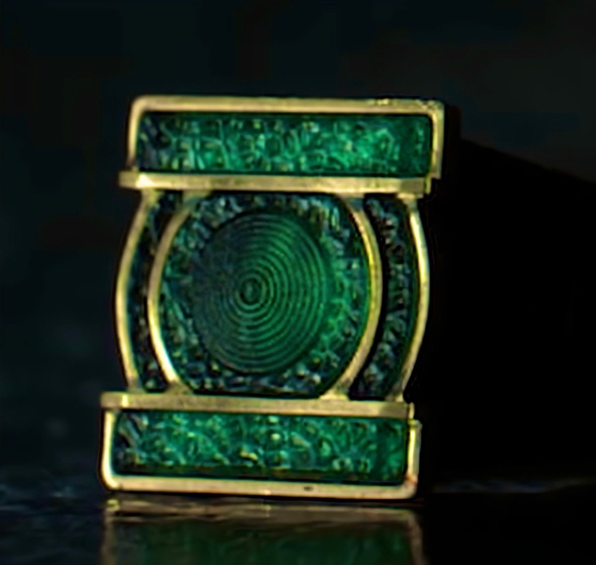 LanternUpdates's tweet photo. I absolutely love the power ring in LANTERNS https://t.co/OVN3bDUPxG