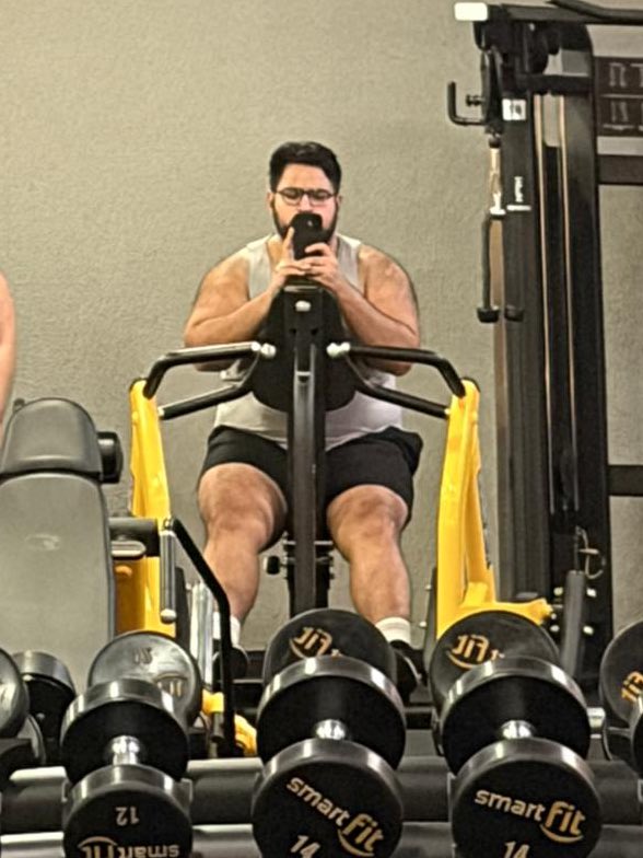 Ale Contadoroso🔨 tweet media