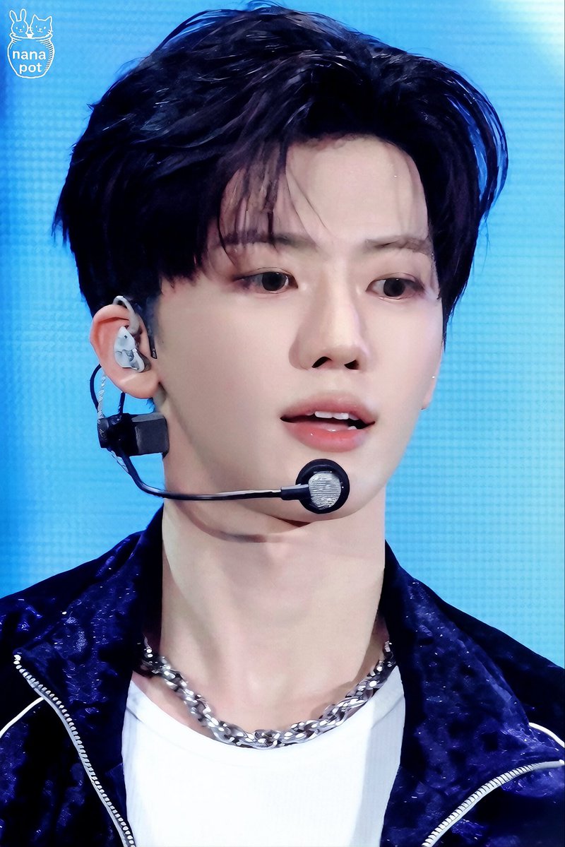 nana_pot tweet media