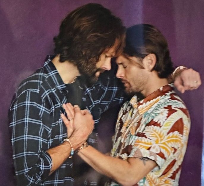 SamDeanJ2 💫 tweet media