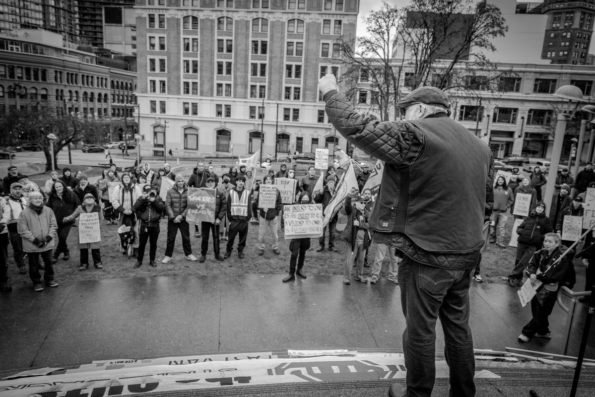 Rob Ashton tweet media