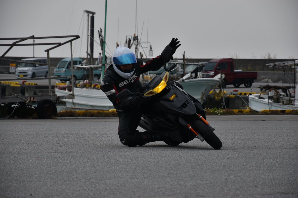 さーたー tweet media