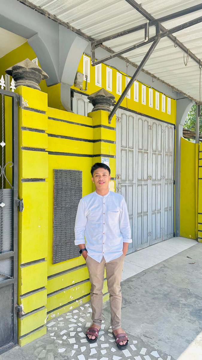 Official BS tweet media