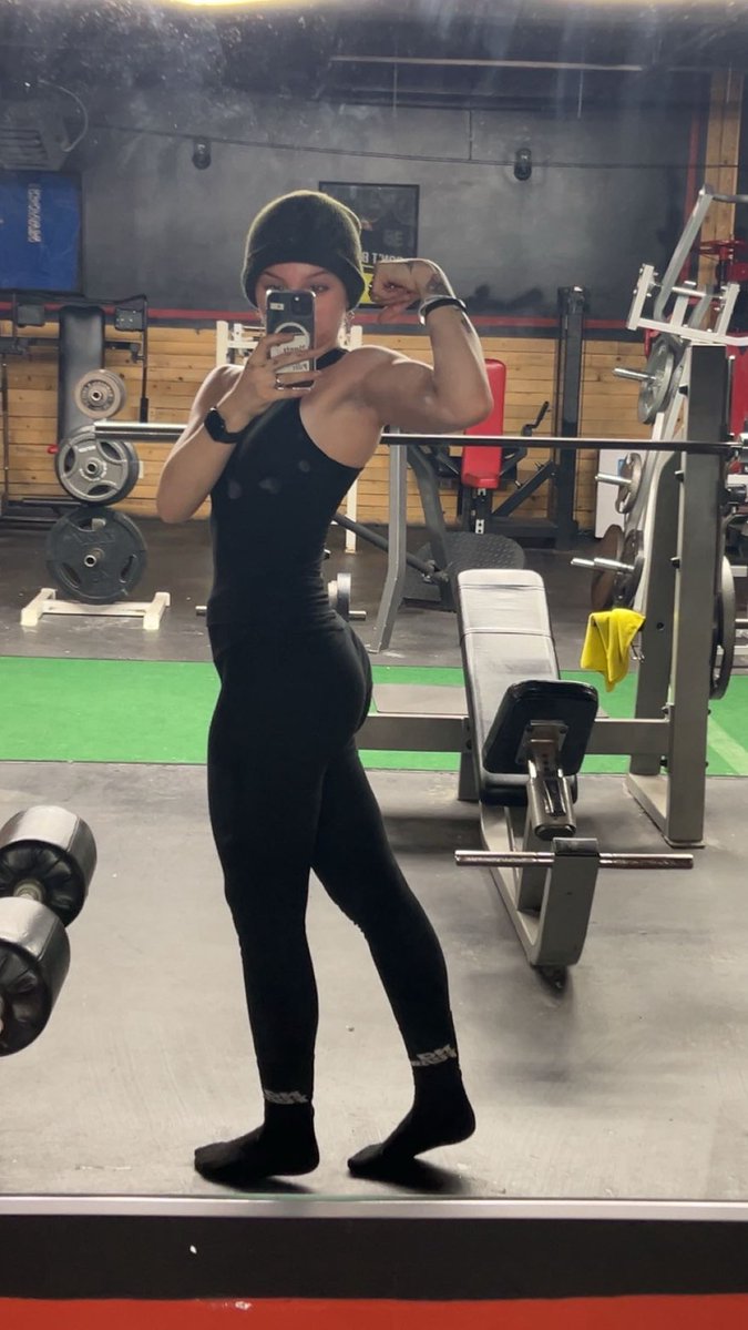 Princess Madi 💪😈 tweet media