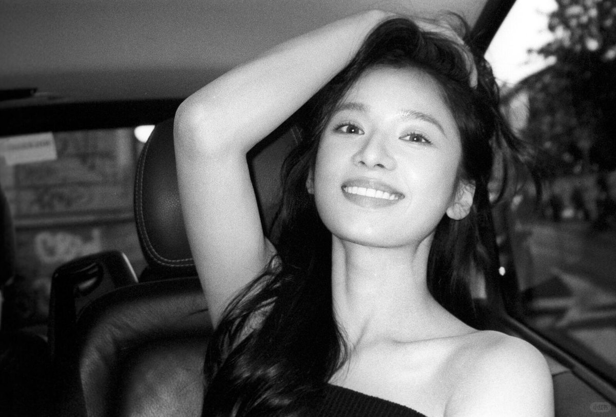 ๐๐๐๐ tweet media