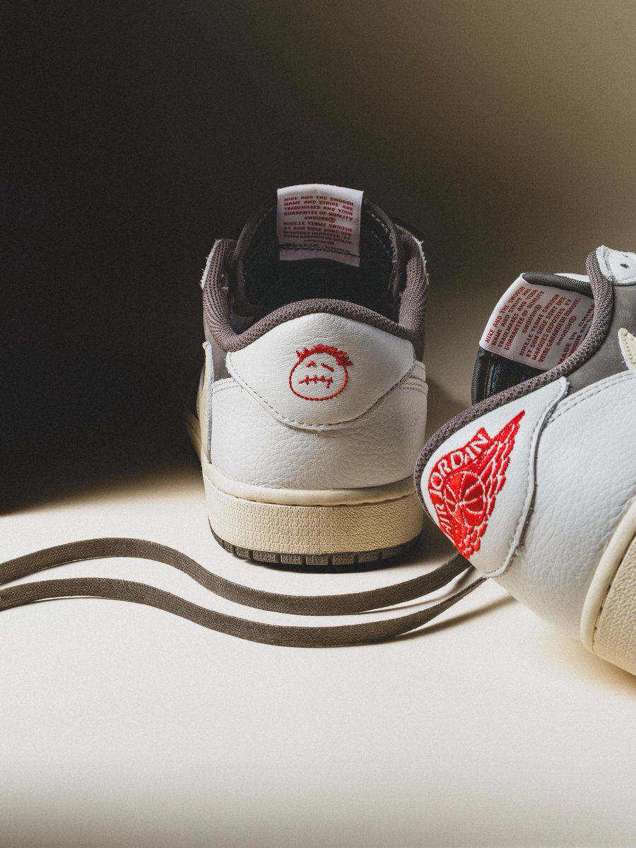 ad__sneaks 📸 tweet media