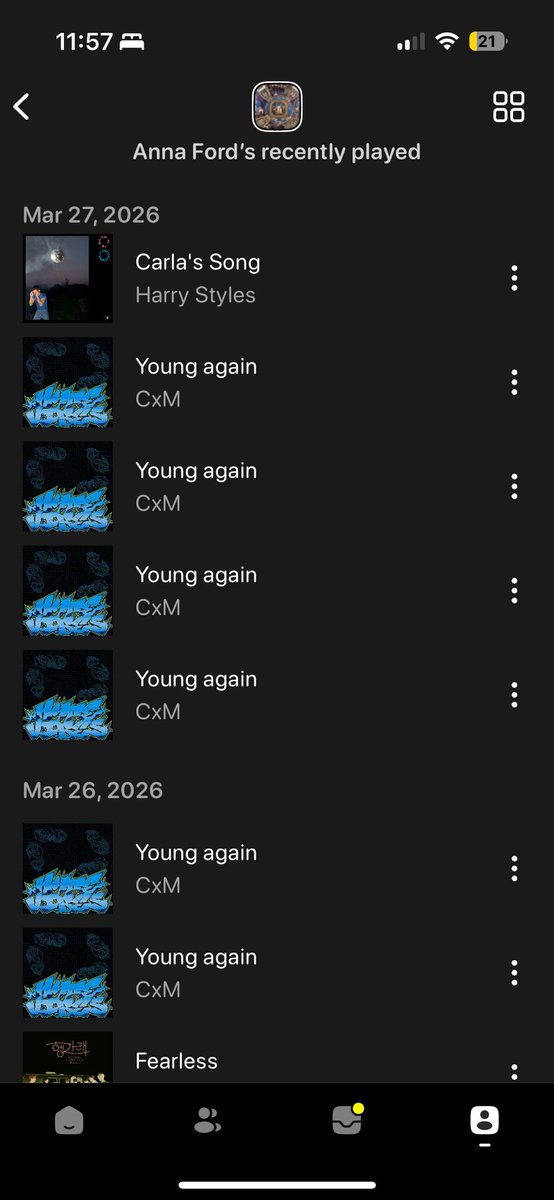 anna🖤v8 tweet media