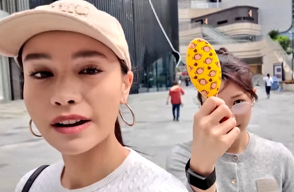 m a l i k tweet media