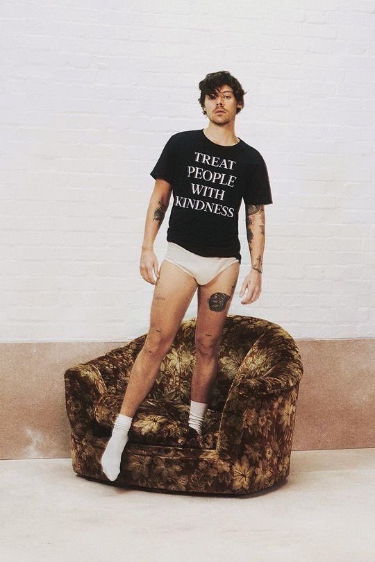 lucía 🪩 tweet media