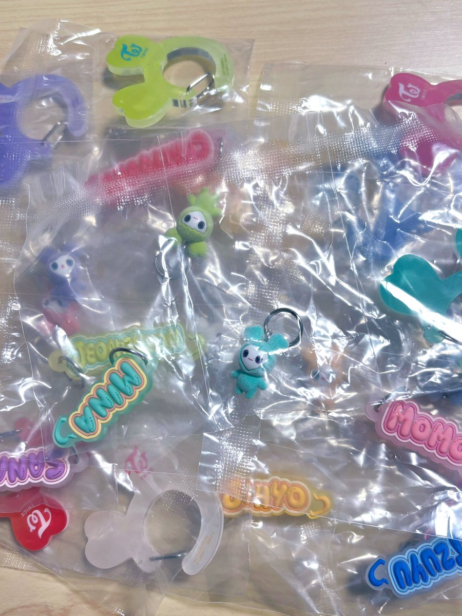 𝑚𝑜𝑎 tweet media