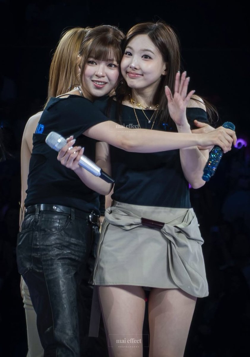 Yoobeepbeep tweet media