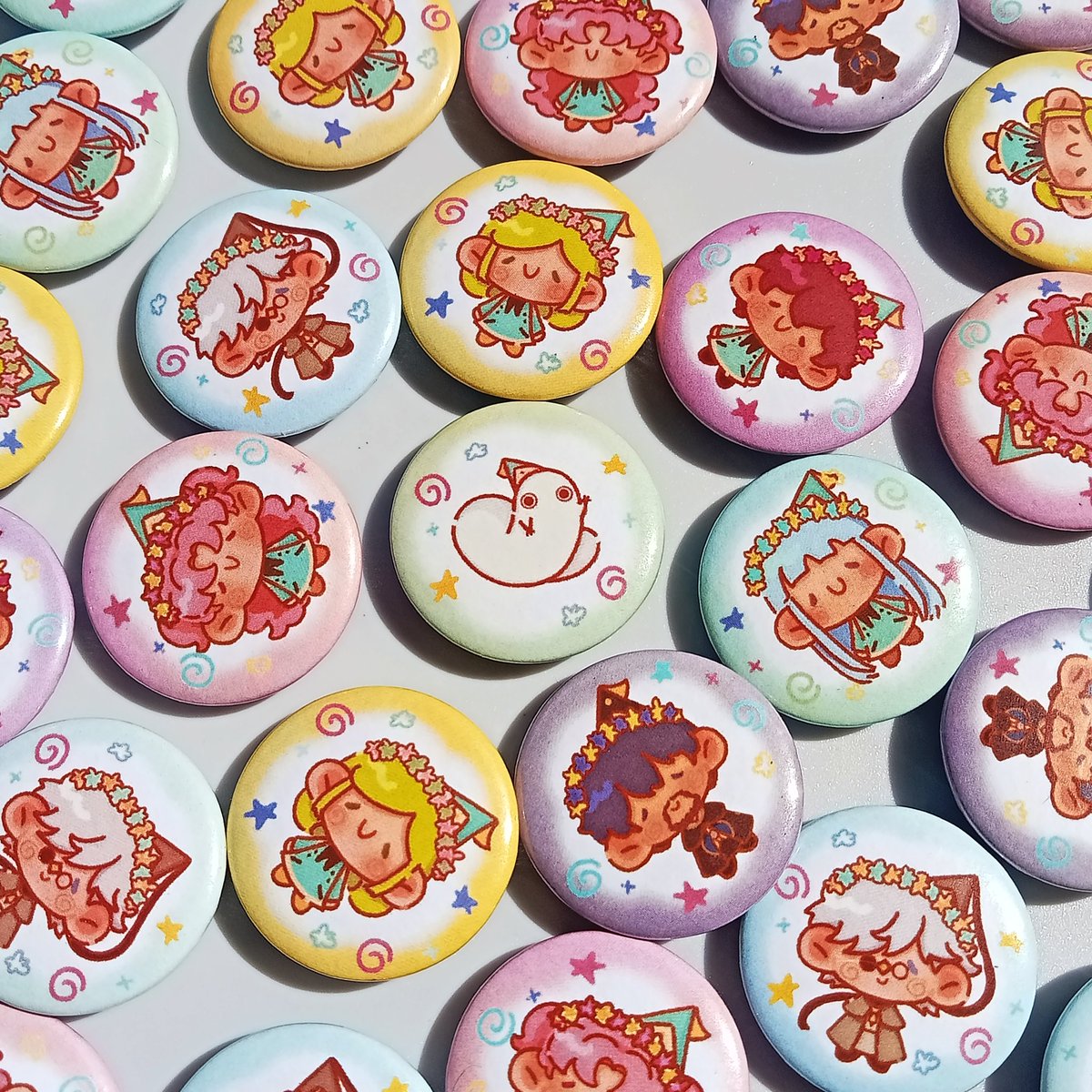 Piting 🦀 Comipara 6 A14-15 | CF22 tweet media