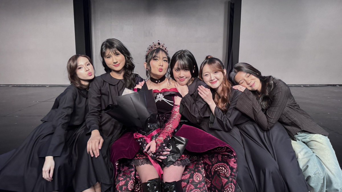 Indira Putri tweet media