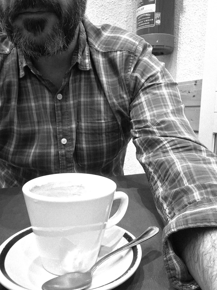 El Garabateador tweet media