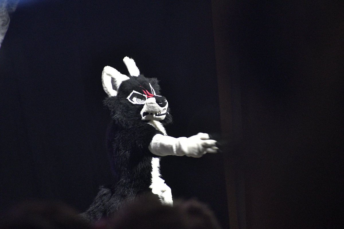 Marcoyeen tweet media