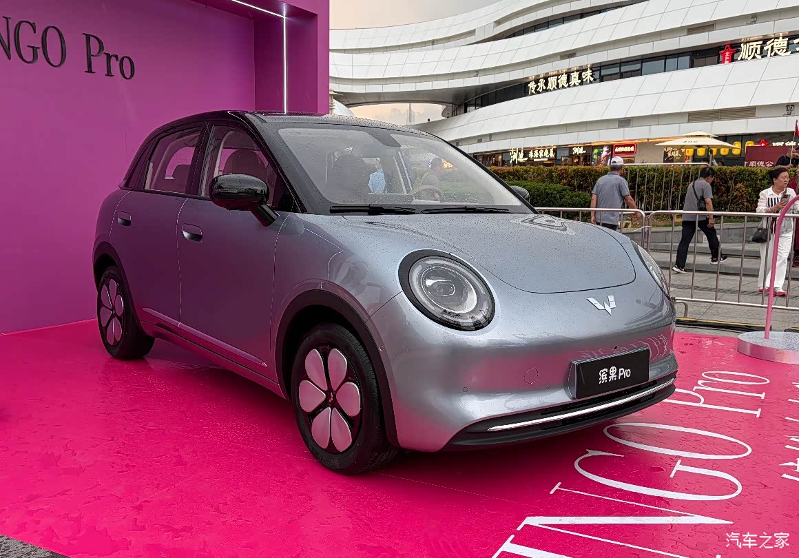 スパインフット tweet media