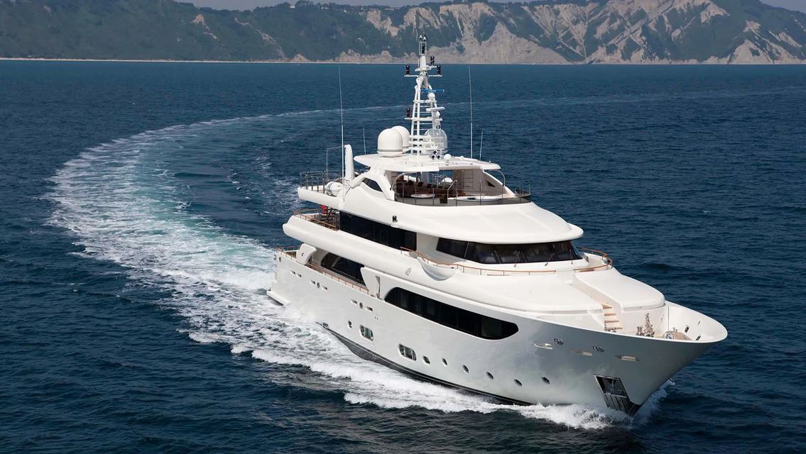 bgallay_yachts's tweet image. [SALES] New Central Agency – M/Y PALATIAL For Sale !

💶Asking Price: EUR 10,900,000
📍Location: Piraeus - Athens, Greece

More:
bernard-gallay.com/buy-yacht-for-…

📩assistant@bernard-gallay.com
📞+33 (0)4 67 66 39 93

#PALATIAL #Superyacht #LuxuryYachting #YachtForSale #BGYB