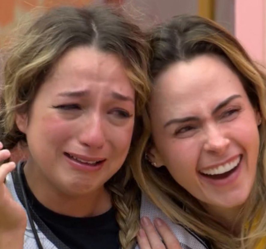 MISS 🏁 tweet media