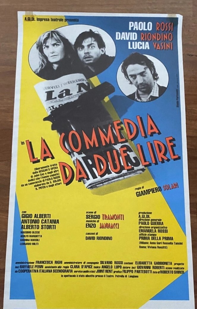 Per salutare <a href="/DavidRiondino/">David Riondino</a> accomodatevi in sala (divano) e godetevi questa meraviglia con Paolo Rossi.
Ne rimasi folgorato nel lontano 1990
youtu.be/Ja6uB6MgXaM?is…