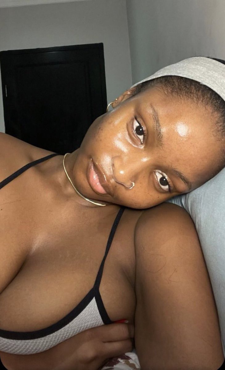 BAMIDELE🕊 tweet media