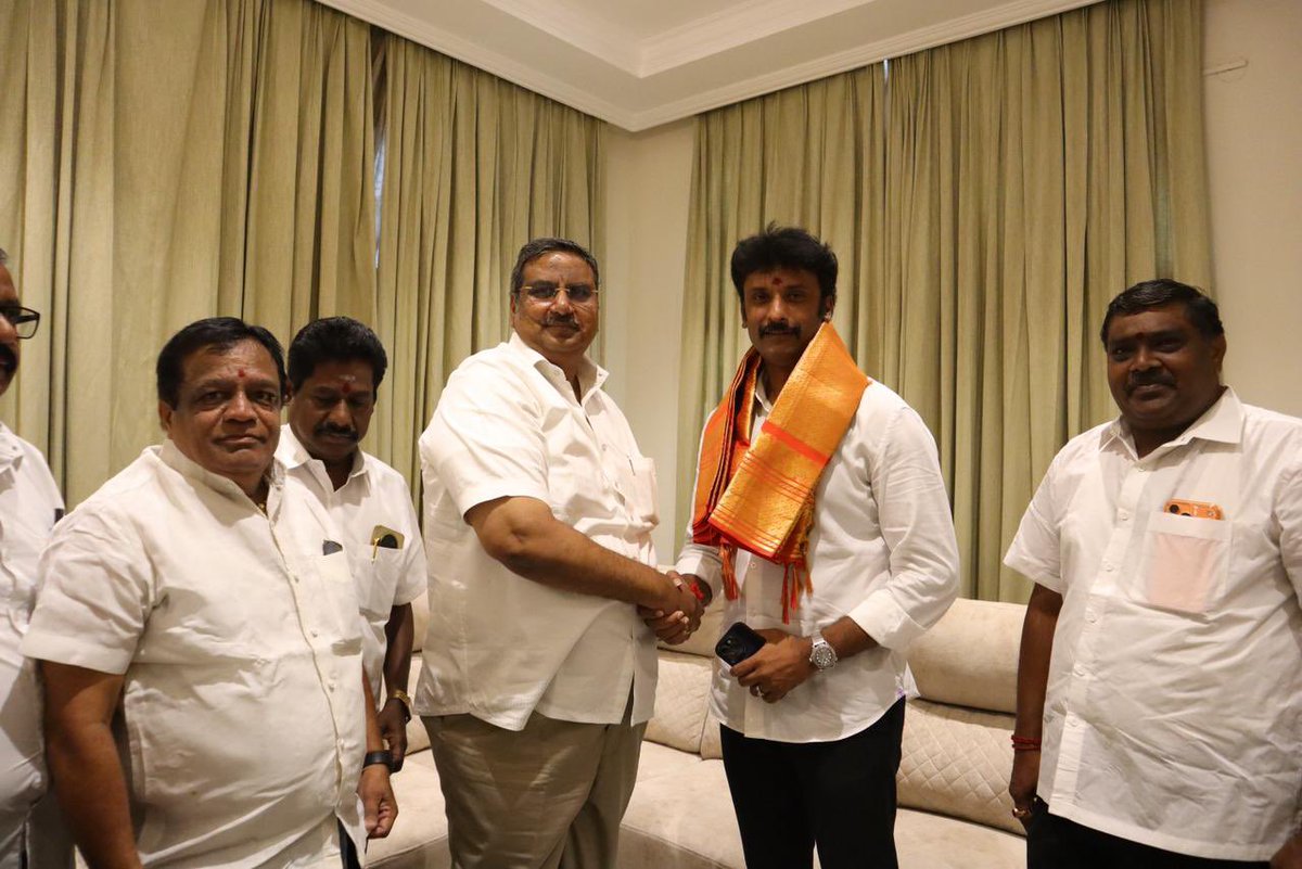 Vinoj P Selvam tweet media