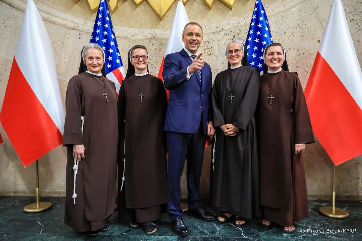 Krzysztof Marek tweet media