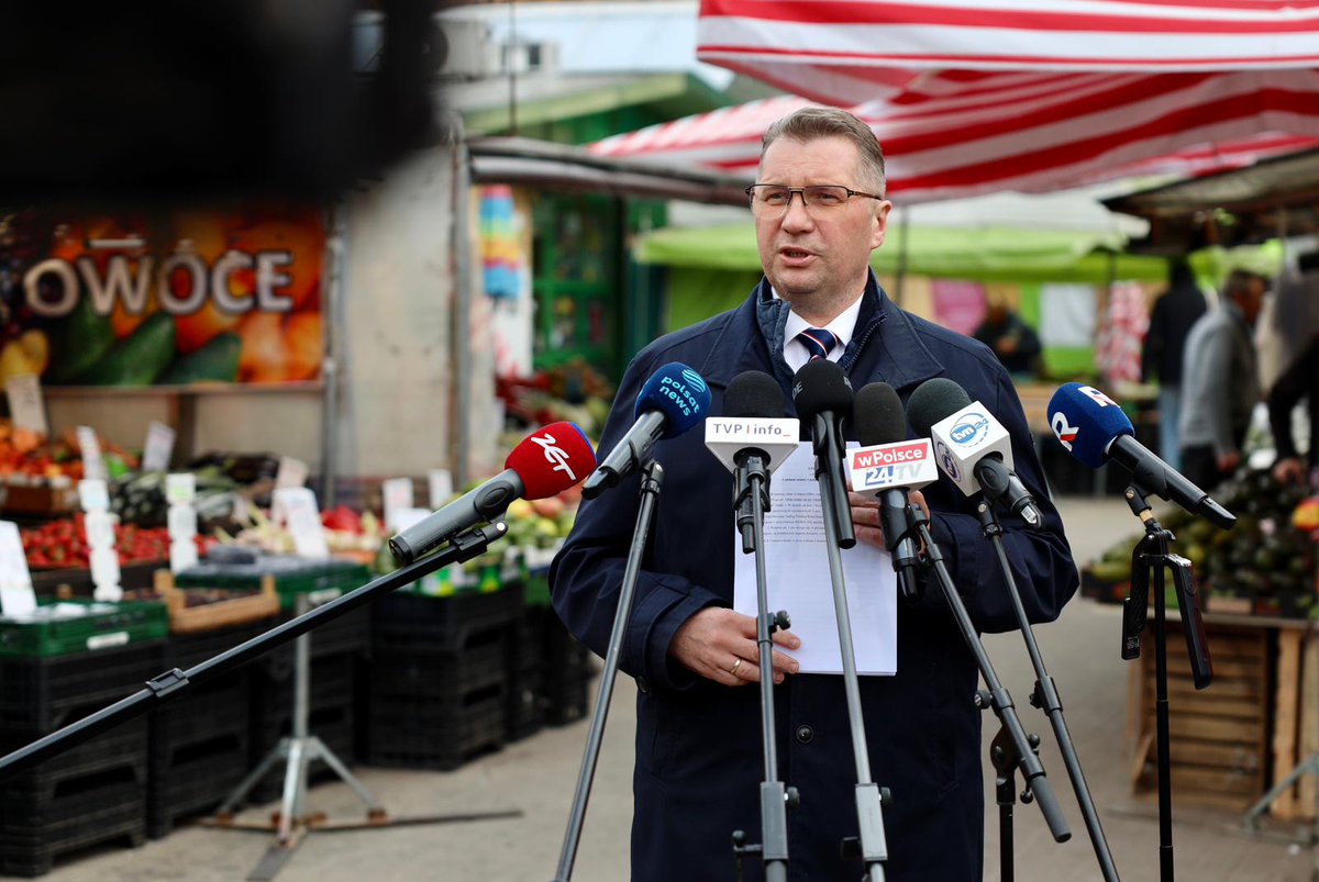 Prawo i Sprawiedliwość tweet media