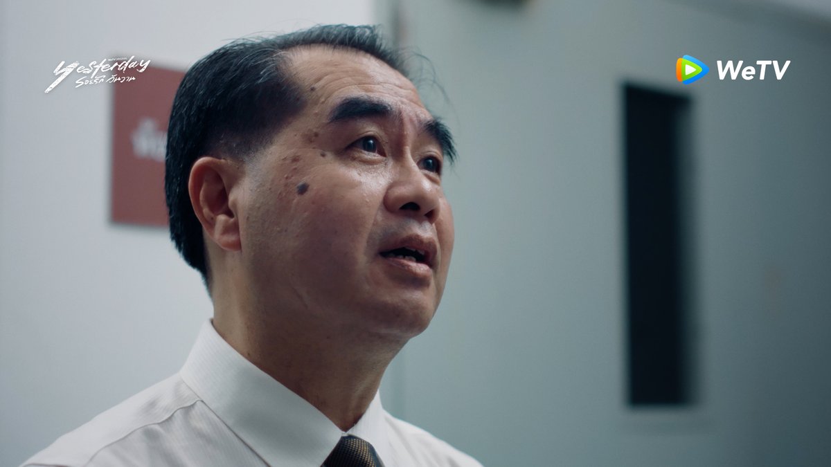 WeTVThailand's tweet image. สิ่งที่เคลวินเป็นมันหนักกว่าที่คิดไว้มาก😭

#YesterdayEP9
YESTERDAY RED WINE