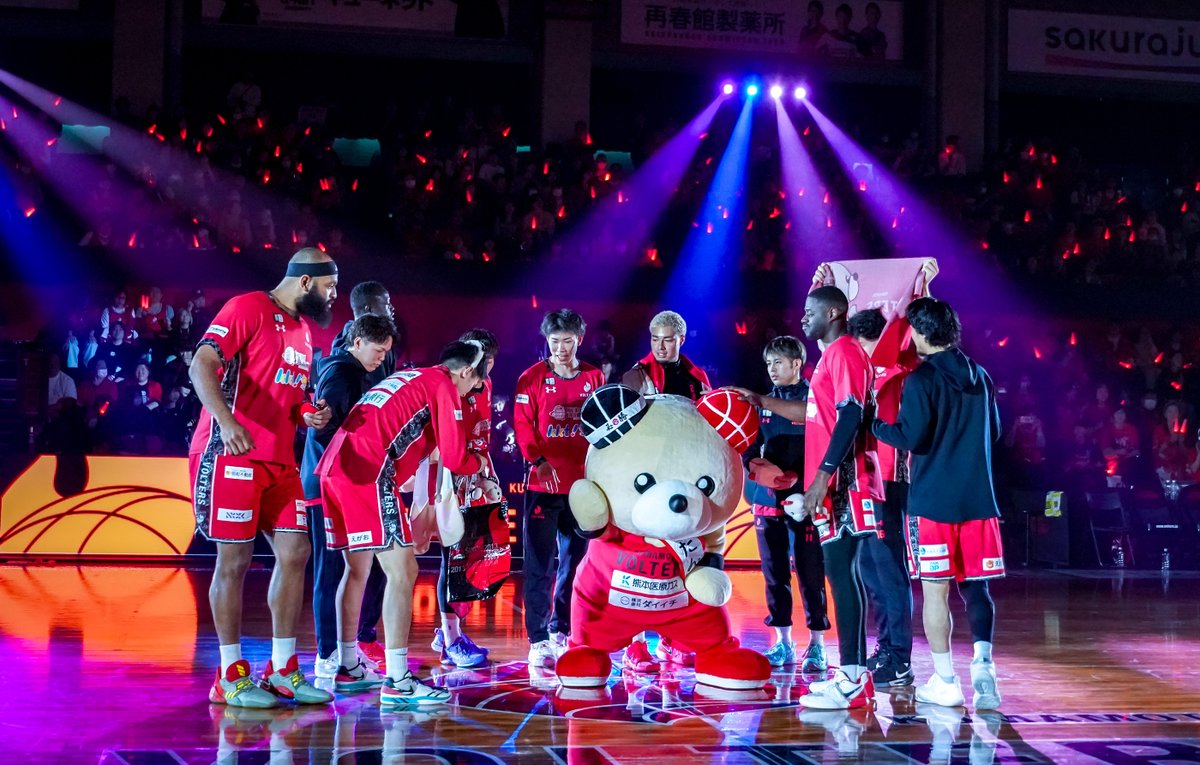 Photographer HIRO tweet media