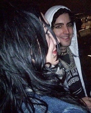 ZAYNE🕷 tweet media