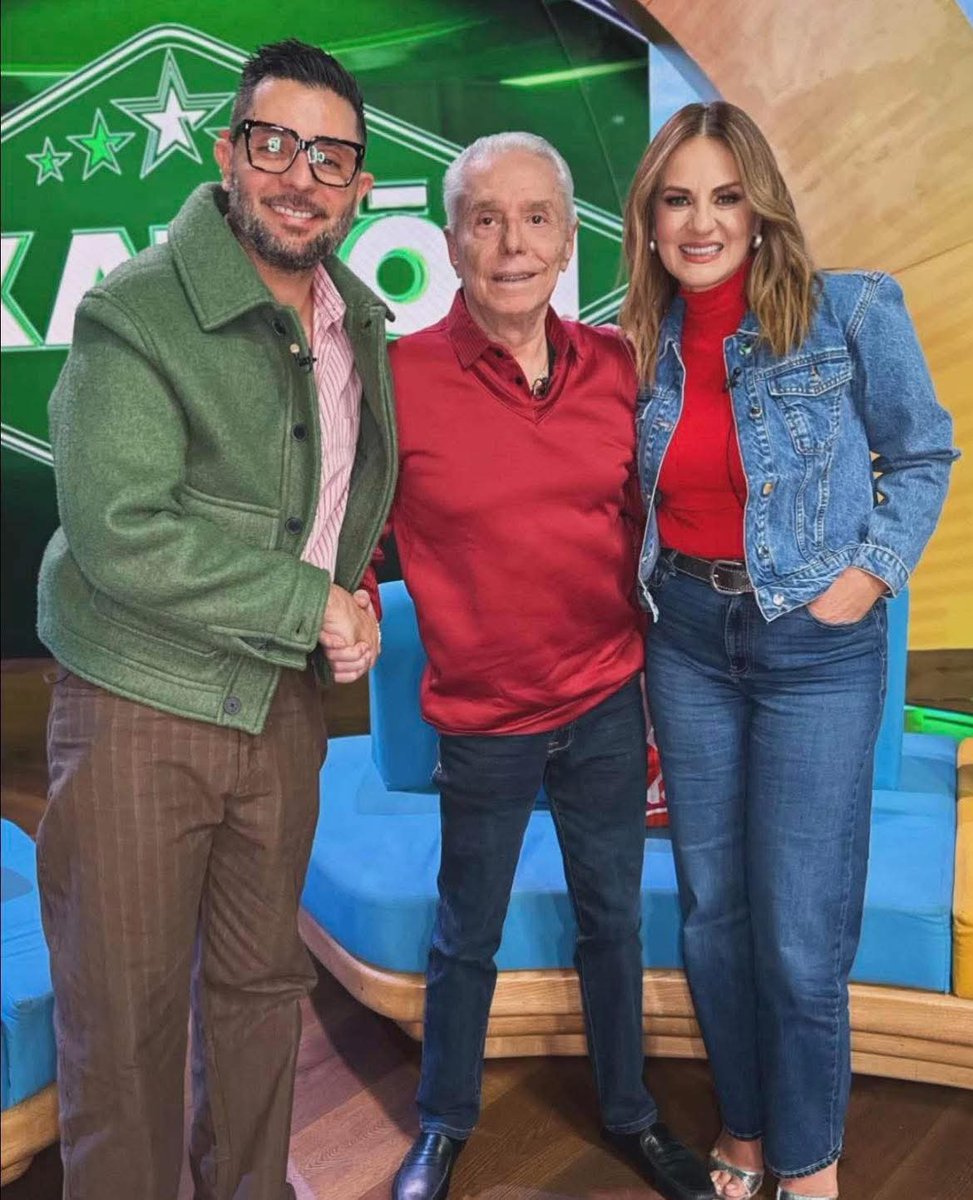 DIVAS Y ESTRELLAS FB tweet media