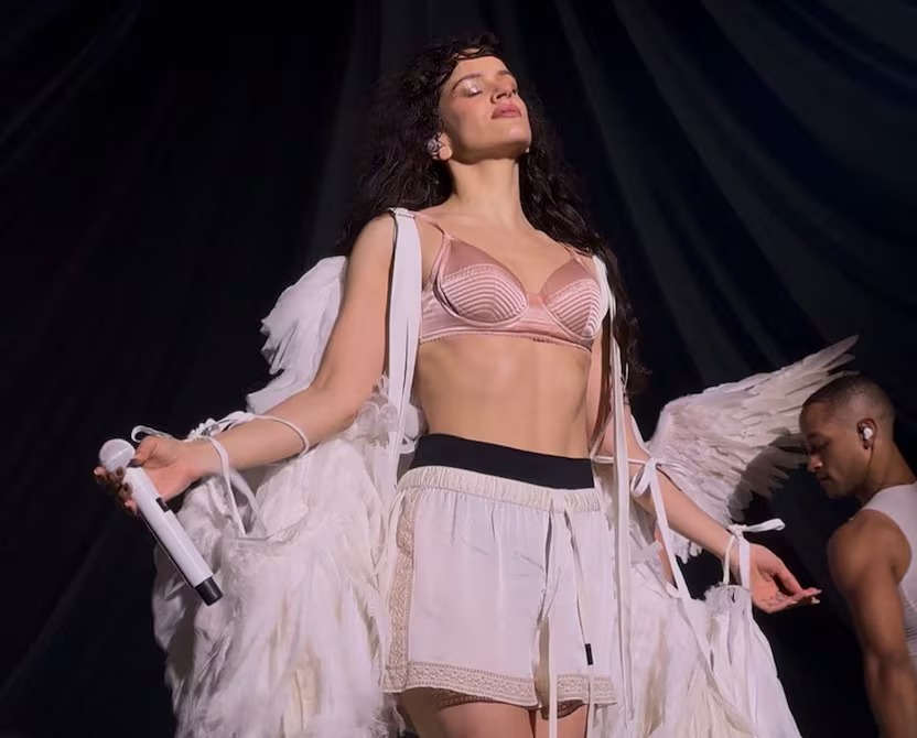 El Universo tweet media