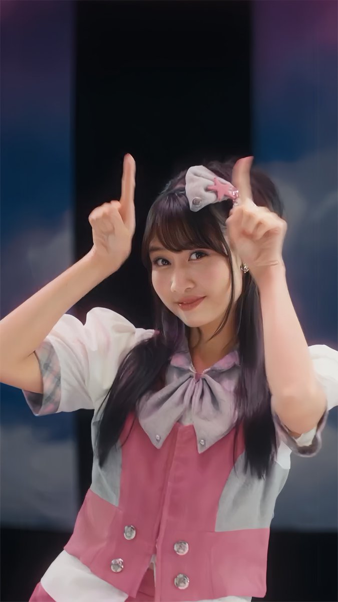 namecharns tweet media