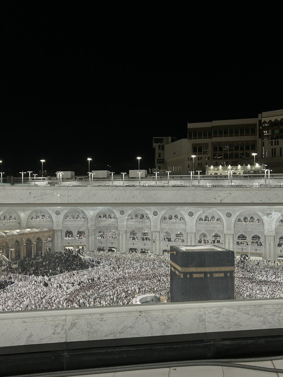 Seni seyretmek 🖤🥹