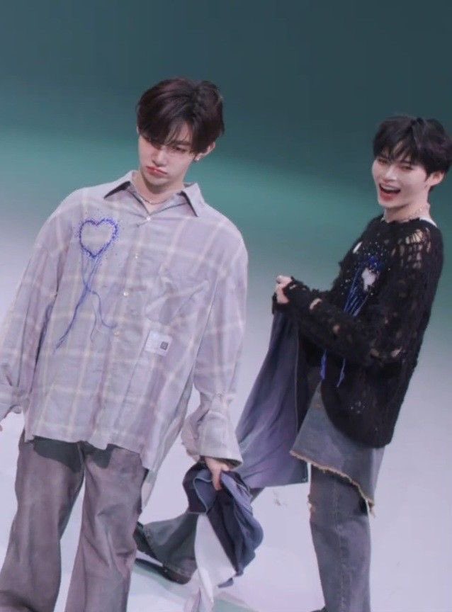 lani ⏾ tweet media