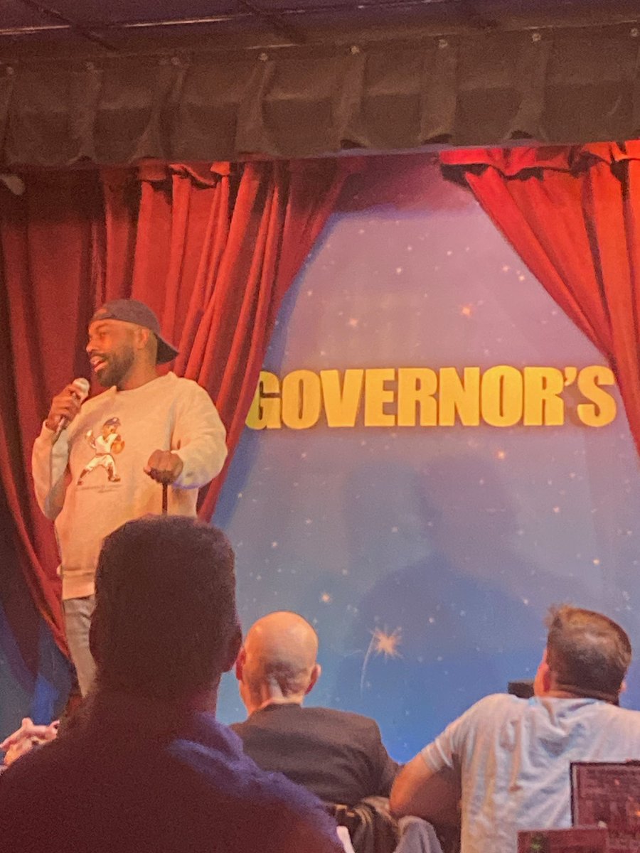 RegularM1ke tweet media