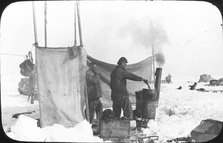 InspireExplore's tweet photo. #OnThisDay in 1916, as the sea ice broke up around them, Shackleton ordered his crew from the Imperial Trans-Antarctic 'Endurance' Expedition (1914-17) to abandon 'Patience Camp' on the ice floe where they had been living following the sinking of their ship 'Endurance' in November the previous year.

The 28 men boarded the ship's three lifeboats, renamed for the expeditions' benefactors - ‘James Caird’, ‘Dudley Docker’ and ‘Stancomb-Wills’. After five days at sea and suffering from exposure and dehydration, the men landed at Cape Valentine, Elephant Island, standing on solid ground for the first time in 497 days!

📷 The 'Endurance' crew cooking a meal at 'Patience Camp'. Credit: Canterbury Museum.

#inspire #explore #discover #conserve #antarctica #shackleton #endurance