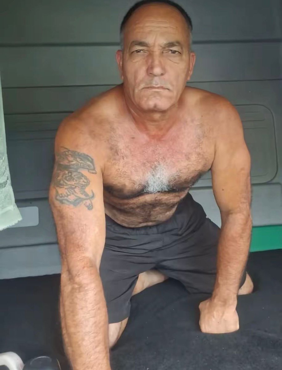 Doghause tweet media