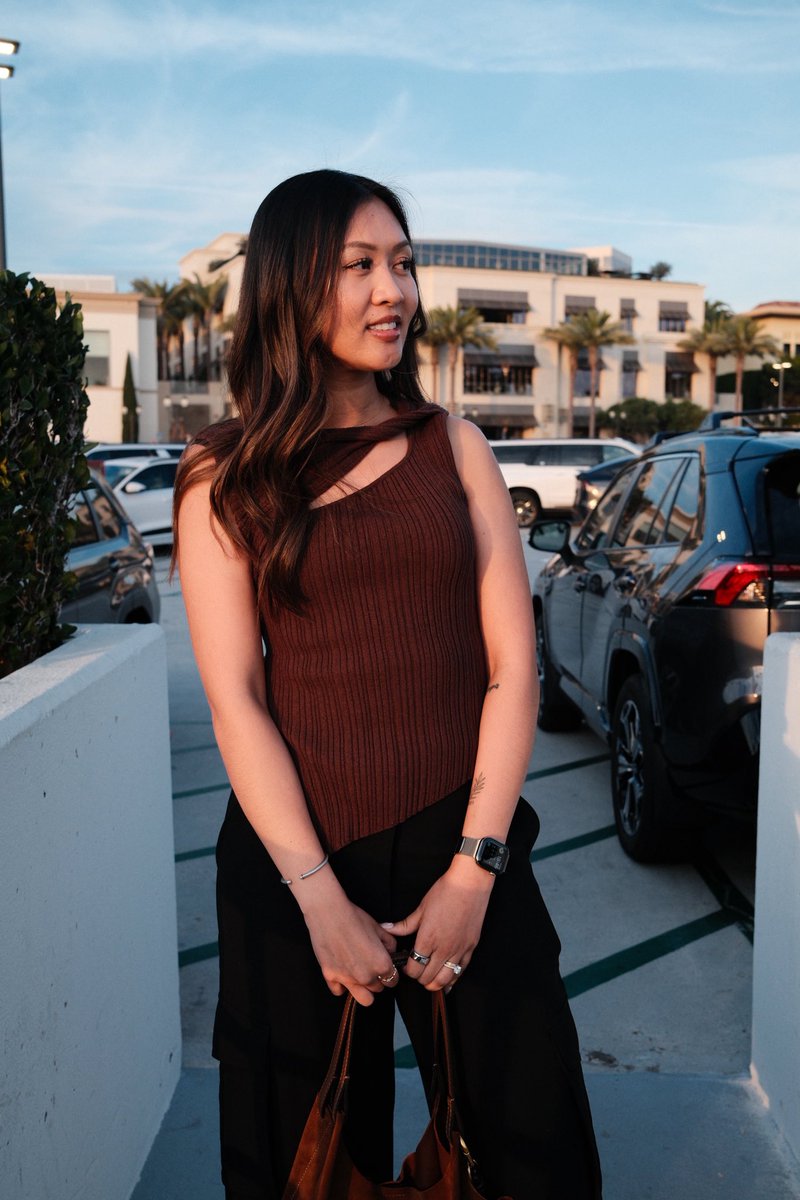 meeshanddee's tweet photo. Spent this weekend with our loved ones && filming more of our fav shows 🥰🌅🌴
#masvida https://t.co/qWiMdpVWVE