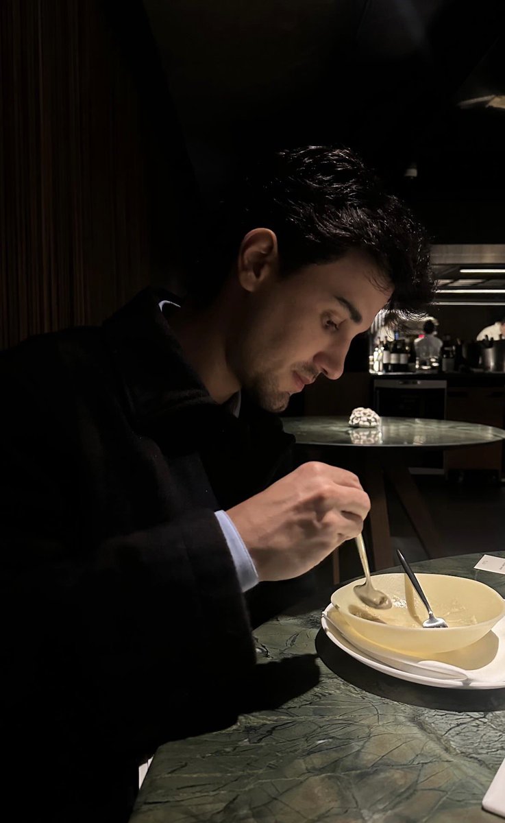 ✰ thai tweet media