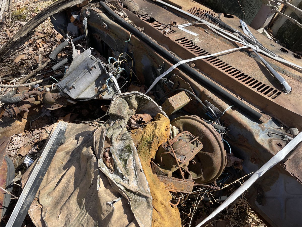 pacecarpete's tweet photo. @iowahawkblog Got a head scratcher for you. Discovered this gem while exploring a new road construction site in Dumfries, Va. Pretty sure the red sheet metal in the first pic doesn’t belong to the rest of the relic. davescaridservice https://t.co/p6YdVXCOJz