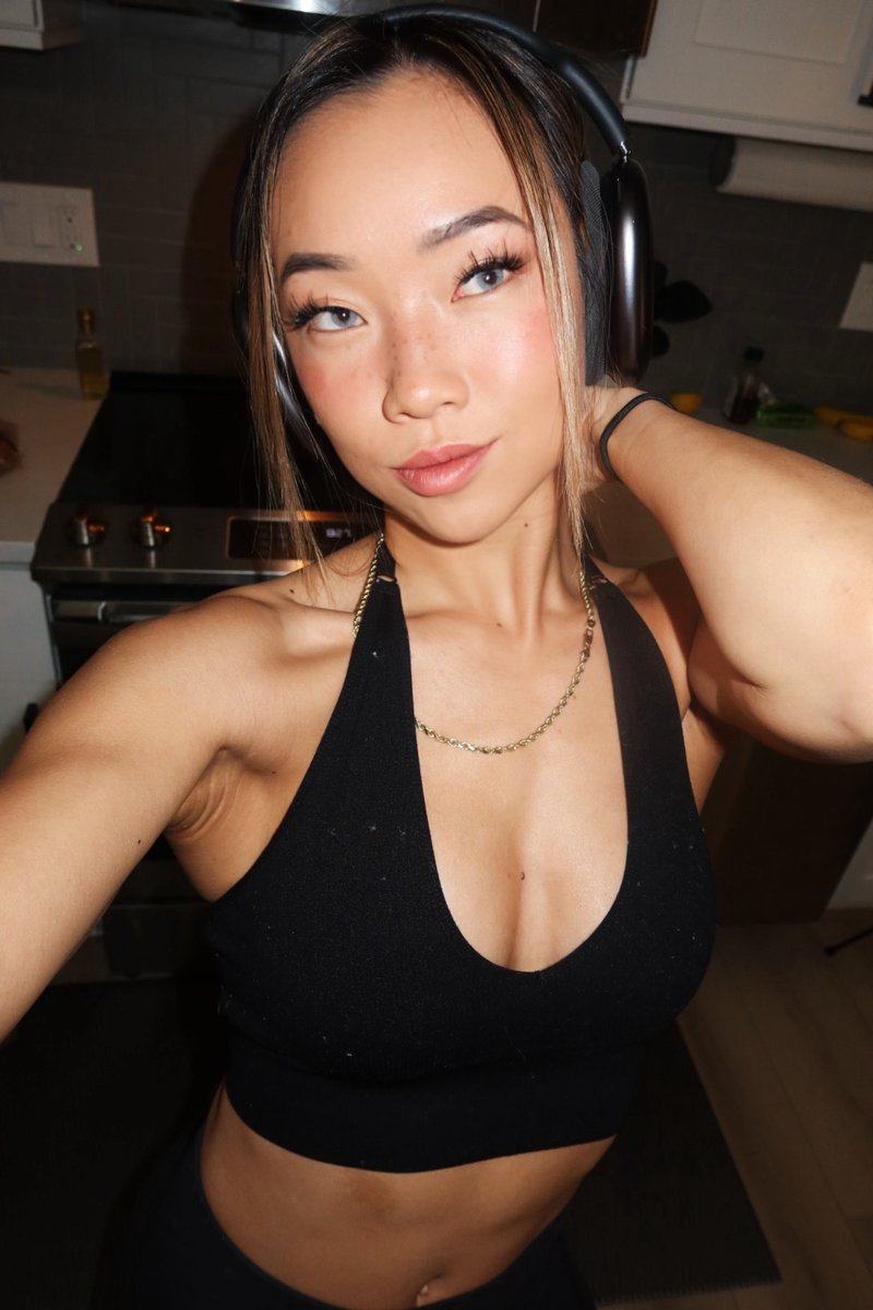 Lucy Lee tweet media