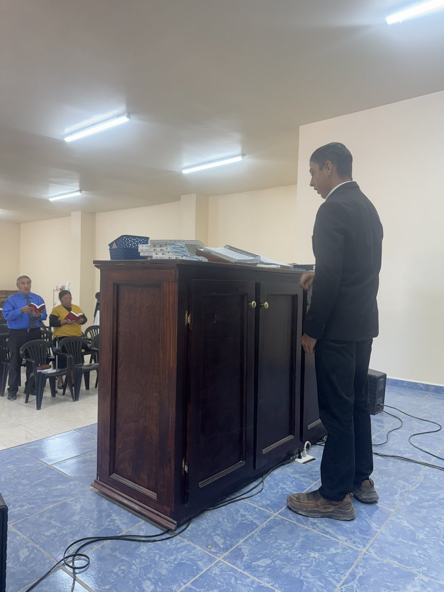 Charley helped me out with leading 1 song in both the AM and PM service. Glory!