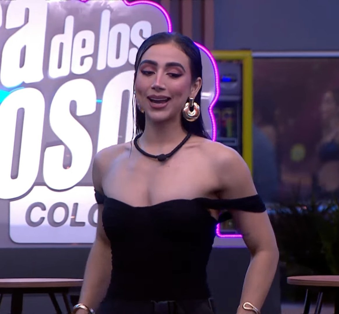 cocovalentine 🪷 tweet media