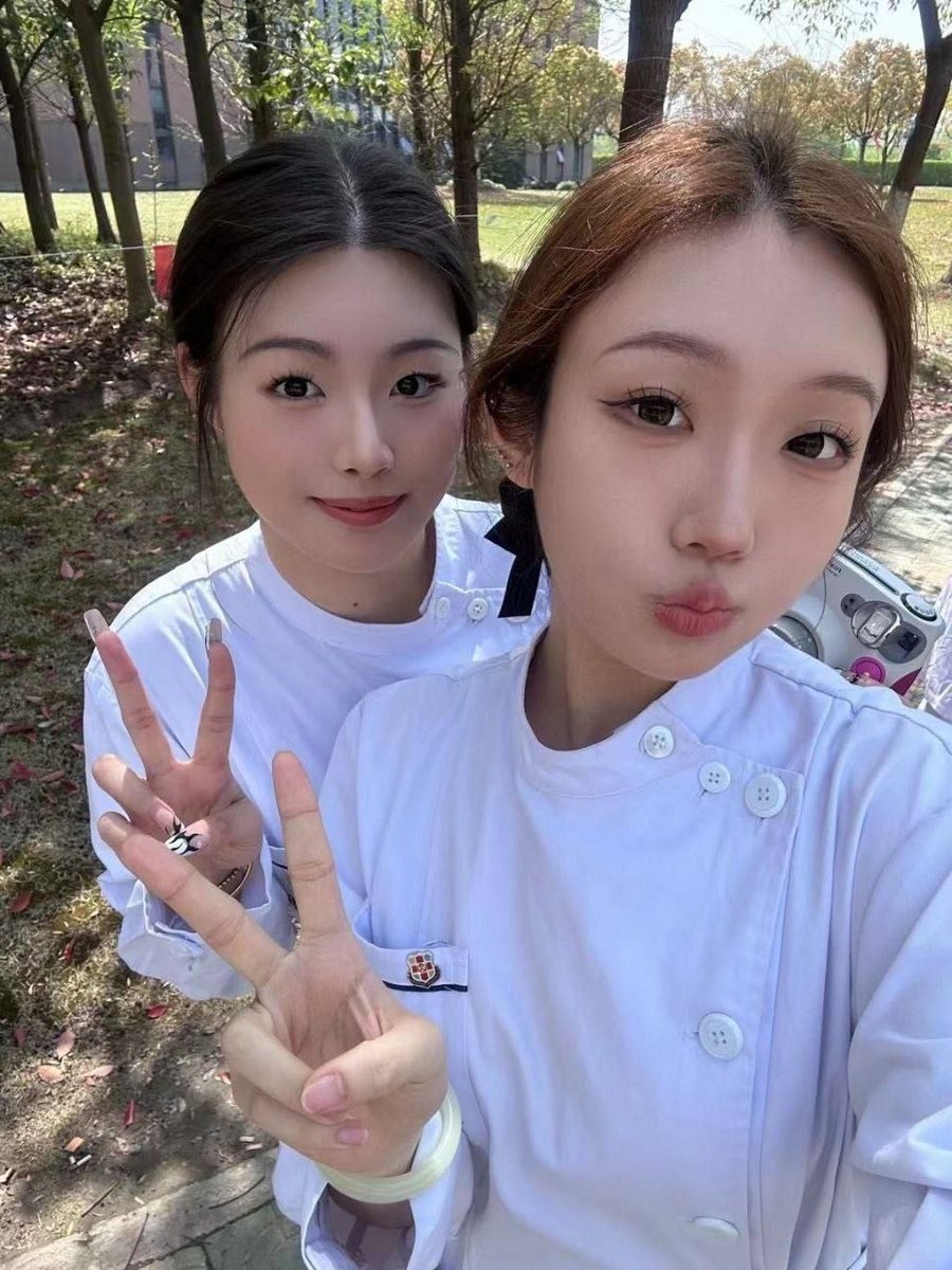 911 Gossip - 丽丽 tweet media