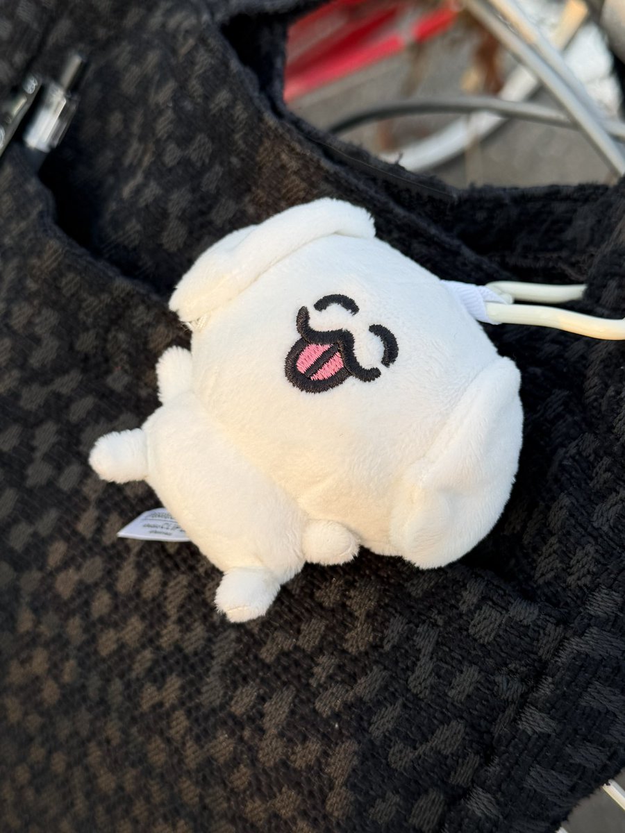 りょう tweet media