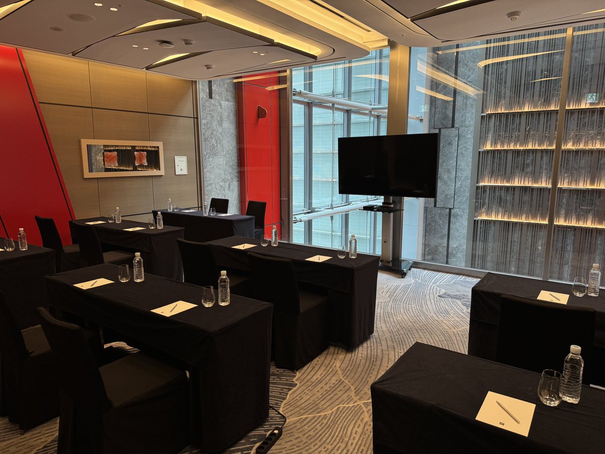 3_2038450679606575104