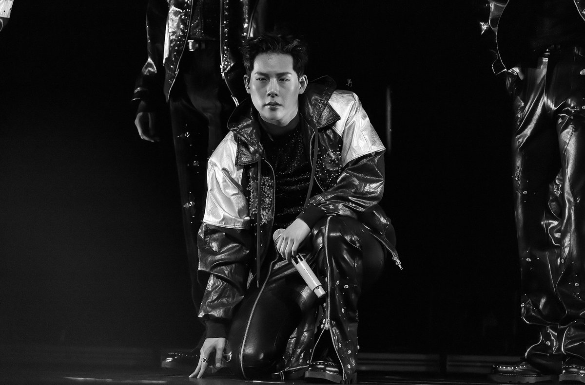 화이셔 tweet media