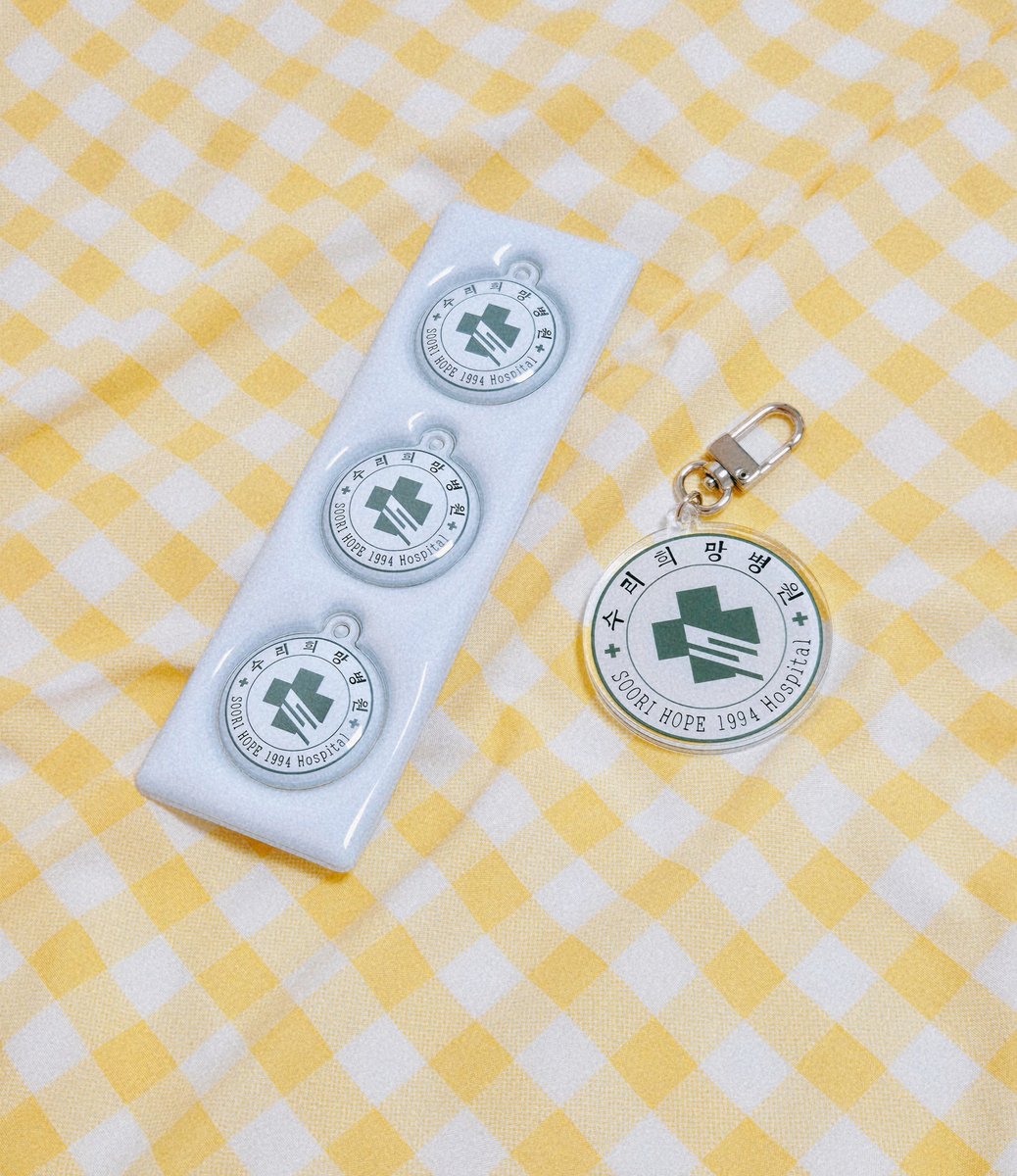 어쨋든뭔가보는계정 tweet media